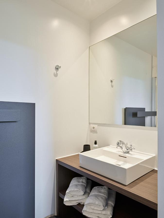 Boutique Hotel Ter Wallen Izegem Esterno foto