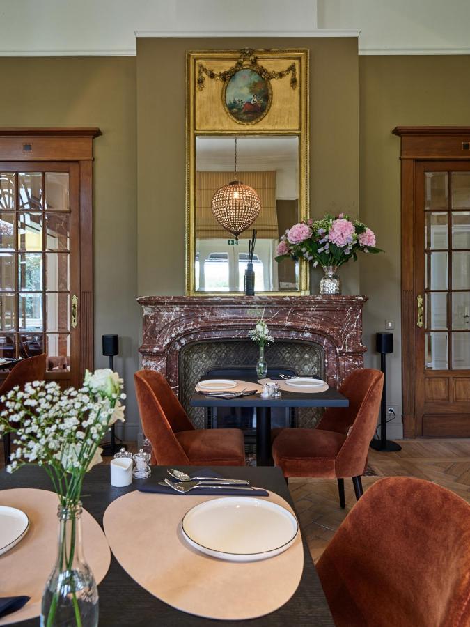 Boutique Hotel Ter Wallen Izegem Esterno foto
