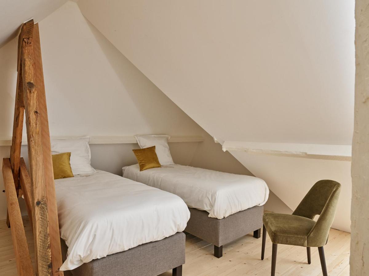 Boutique Hotel Ter Wallen Izegem Esterno foto