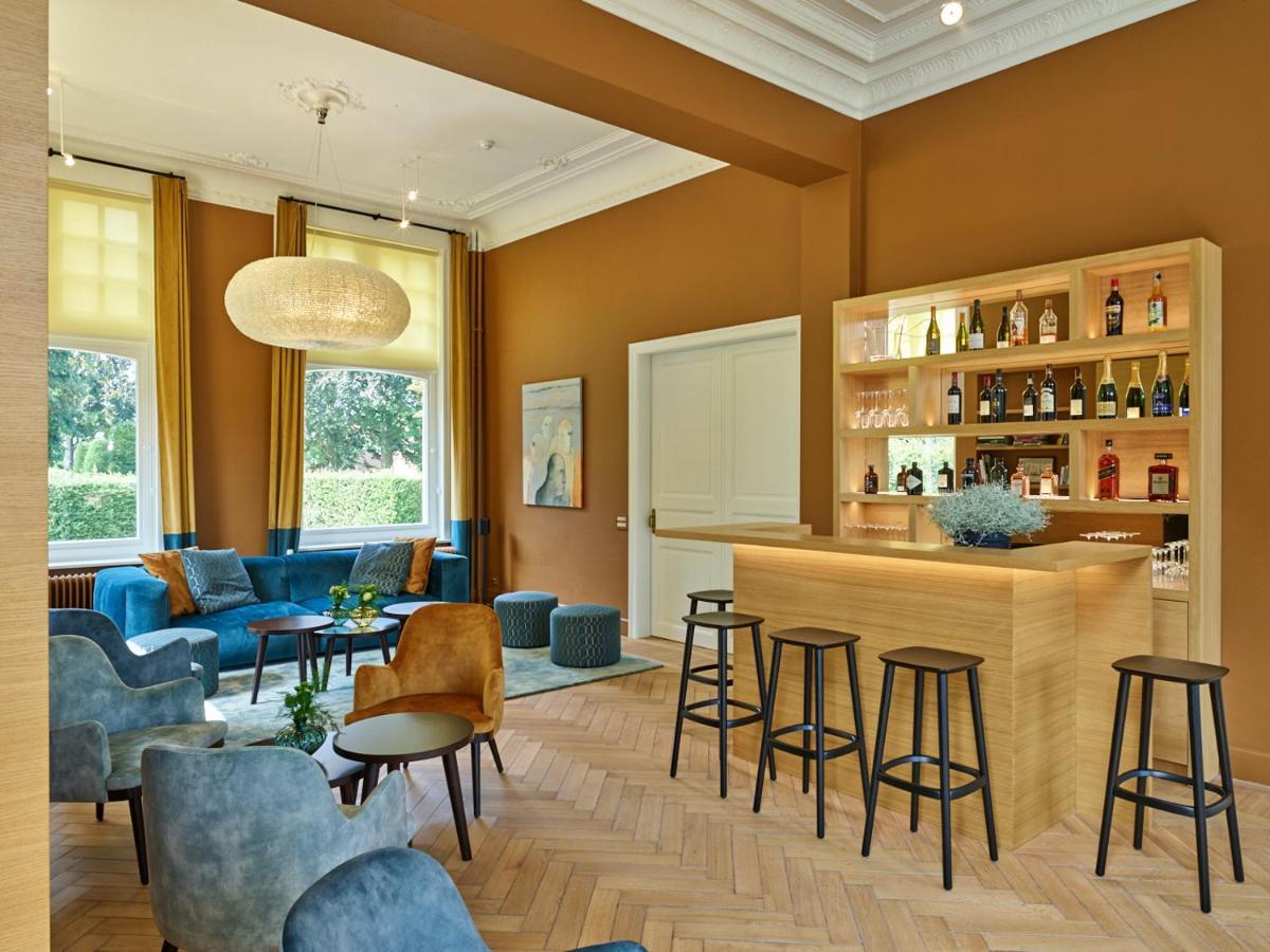 Boutique Hotel Ter Wallen Izegem Esterno foto