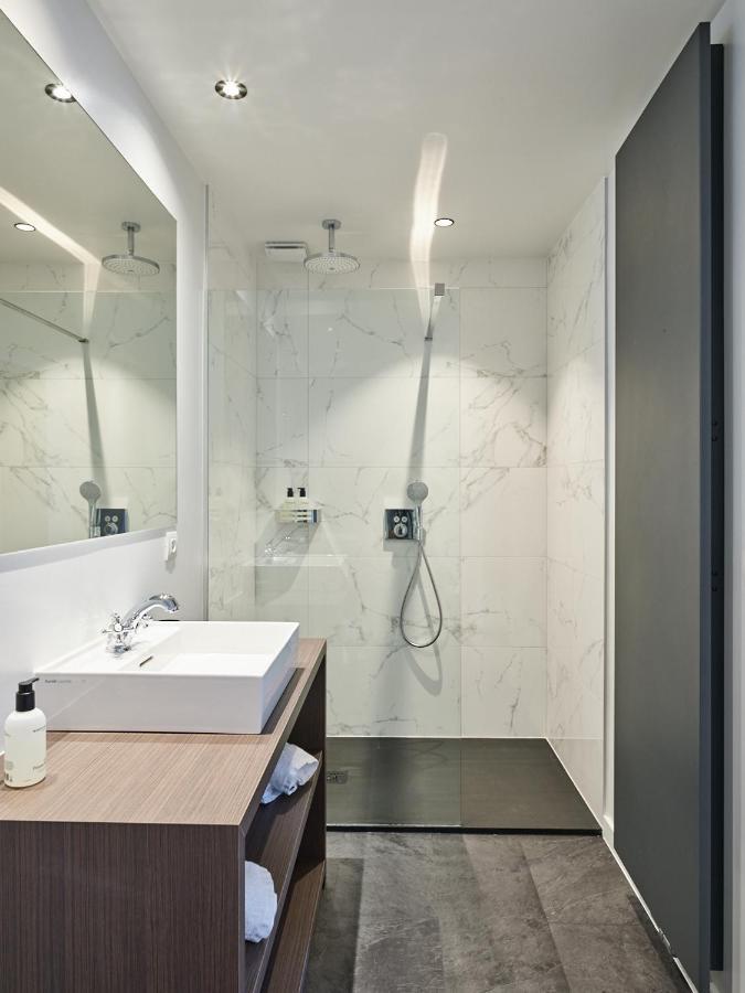 Boutique Hotel Ter Wallen Izegem Esterno foto